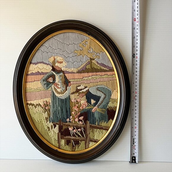 Vintage Needlepoint Wall Art Country Farm Scene Oval Framed Hand-Stitched Signed - Picture 4 of 4